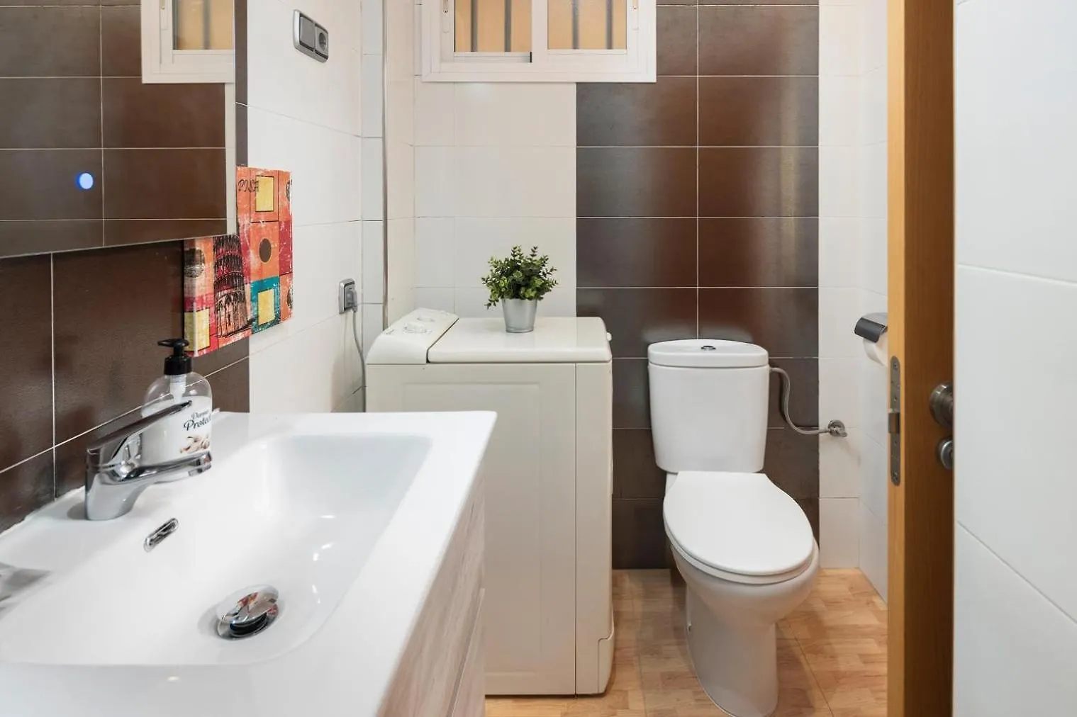 Budha Apartments- Casa Unga - Suite 229 بينالماذينا 0*,  إسبانيا